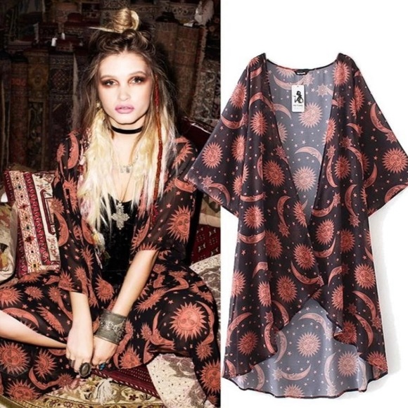 Celestial Kimono - Picture 5 of 8